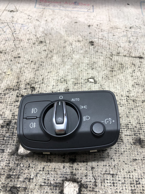 Bloc lumini Audi A3 8V Cabrio 2014, 8V0941531L