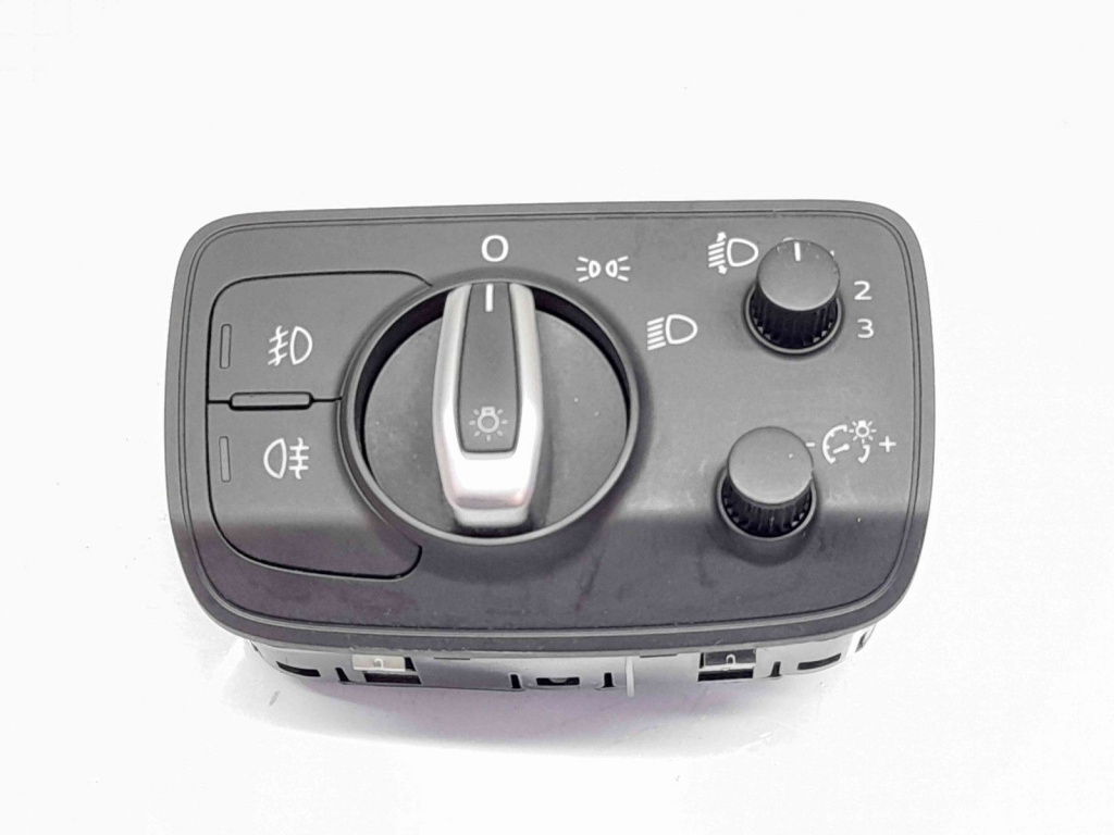 Bloc lumini Audi A3 Sportback (8VS, 8VM) [Fabr 2013-prezent] 8V0941531N