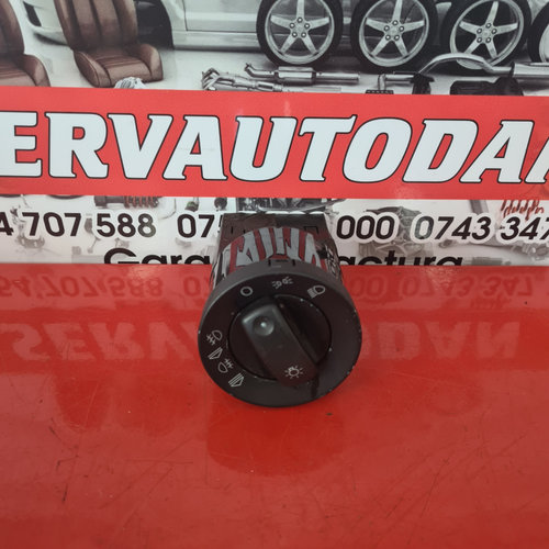 Bloc lumini Audi A4 (2004-2008) [8EC, B7] 1.9 Motorina 2006, 8E0941531C