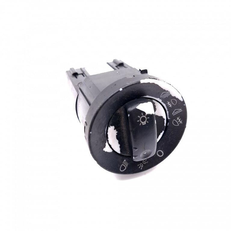 Bloc Lumini Audi A4 B6 (8E) 2000-2004 1.9 Tdi Avb Motorina 8E0941531A, 8E0941531A01A, 04053520, 01Ak0764