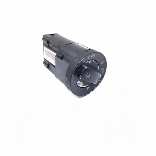 Bloc Lumini Audi A4 B7 (8E) 2004-2008 2.0 Tdi Bpw Motorina 8E0941531C, 5Prk11660, 04063500 Lk