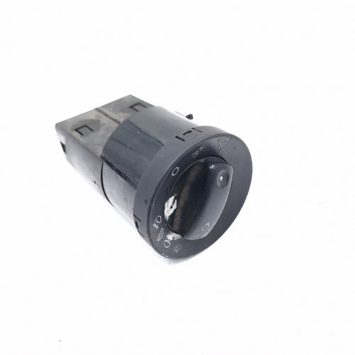 Bloc Lumini Audi A4 B7 (8E) 2004 - 2008 8E0941531C, 04063500, 8E0941531C01C