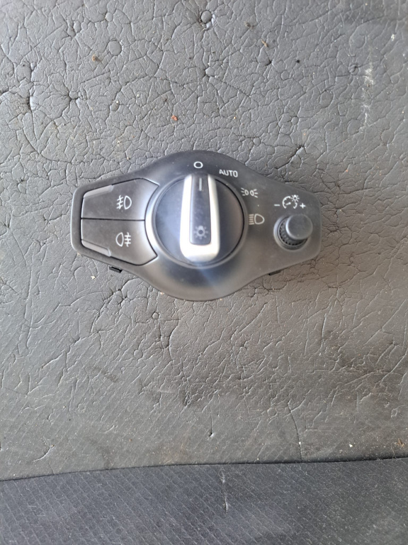 Bloc lumini Audi A4 B8 2.0 TDI - COD 8K0941531G