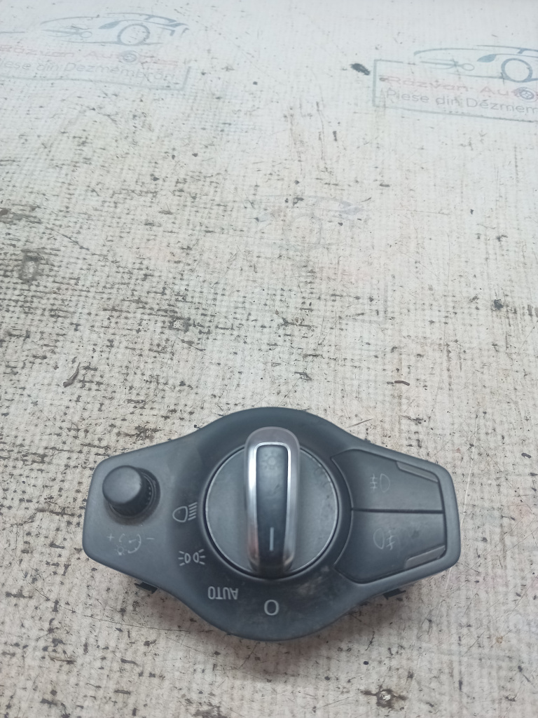 Bloc lumini Audi A4 B8 2012, 8K0941531G