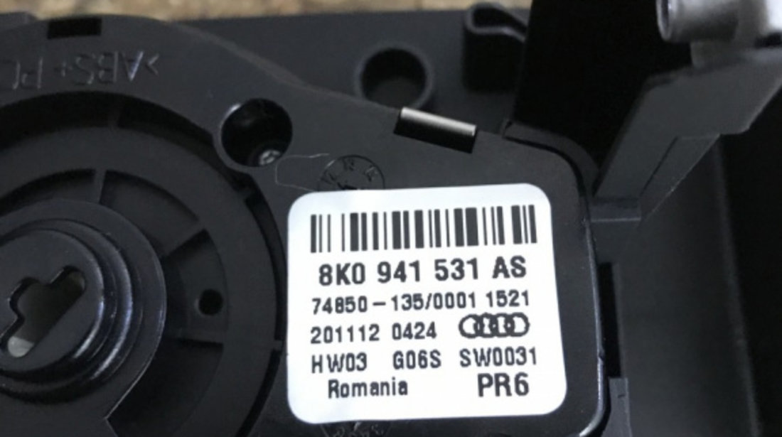 Bloc lumini Audi A4 B8 Facelift 2.0TDI, 170cp, Manual 2013 combi 2013 (8K0941531AS)