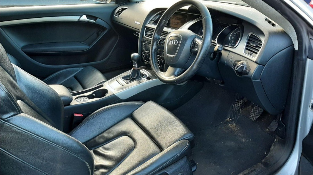 Bloc lumini Audi A5 2009 Coupe 2.0 TDI CAHA