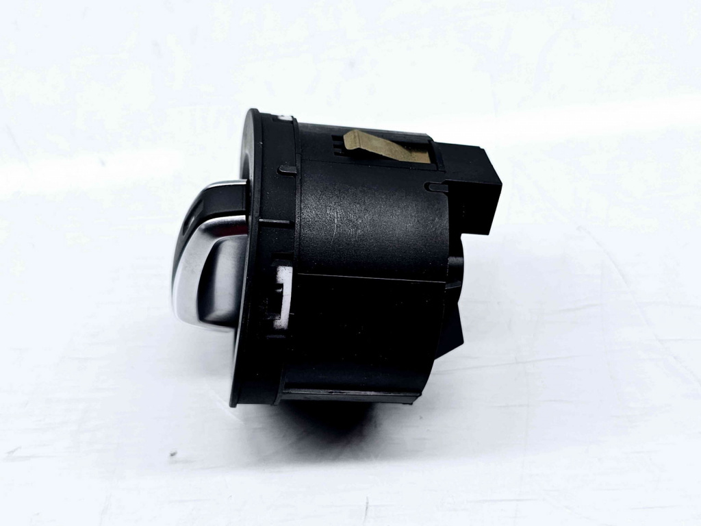 Bloc lumini Audi A6 (4F2, C6) facelift [Fabr 2004-2010] OEM