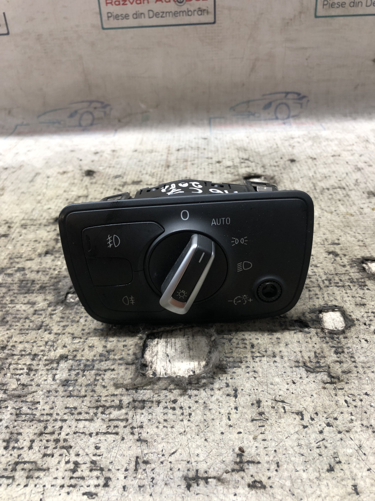 Bloc lumini Audi A6 C7 2012, 4G0941531