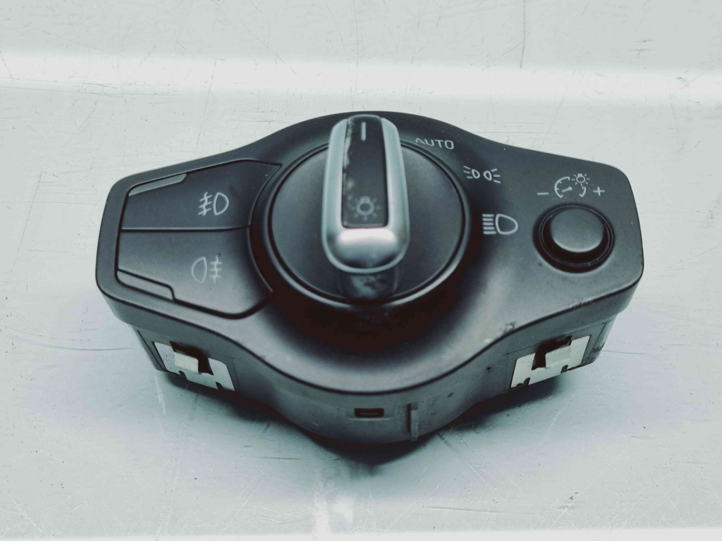Bloc lumini AUDI Q5 (8RB) [ Fabr 2008-2016] 8K0941531AS