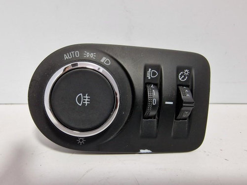 Bloc lumini AUTO Opel Astra K 2015-2019 39050759