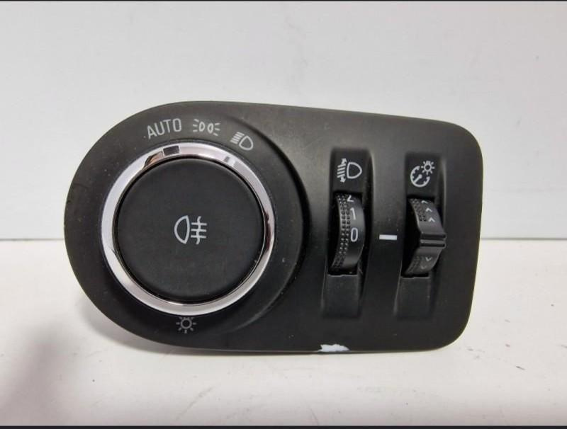 Bloc lumini AUTO Opel Astra K facelift 2019 2021 13493470