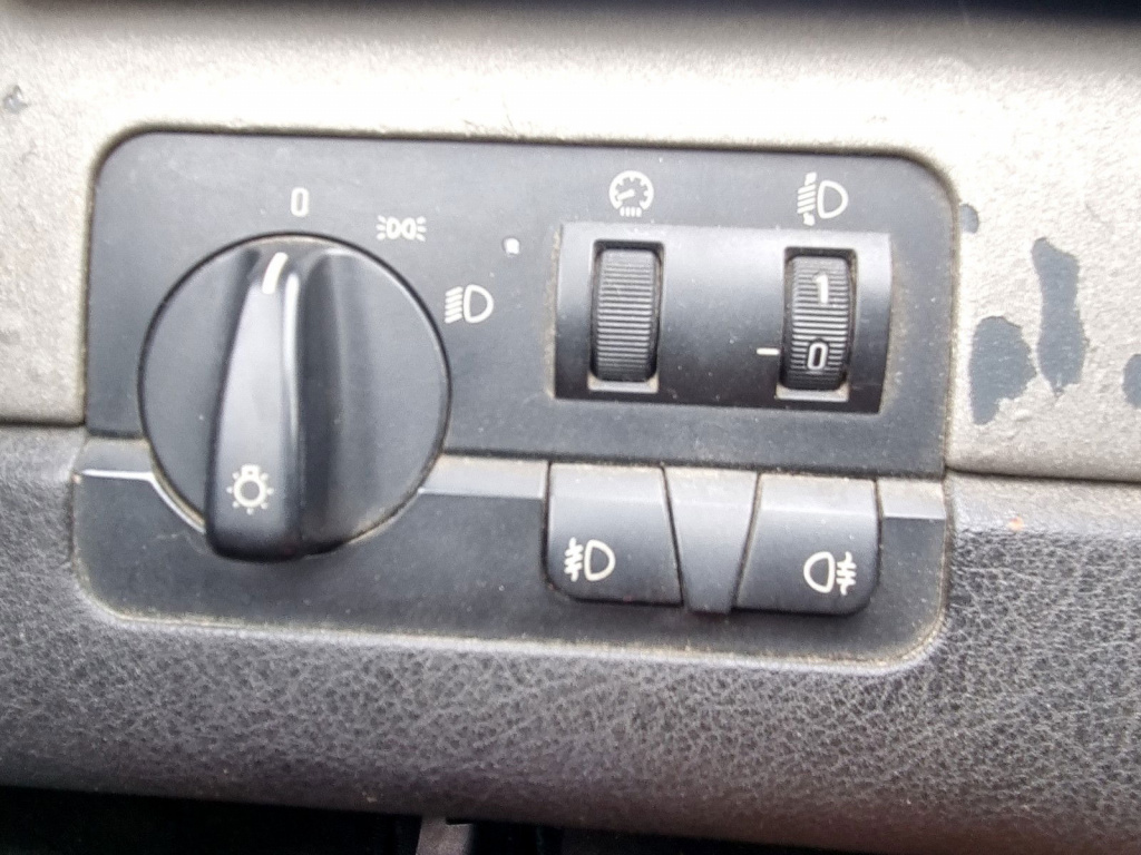 Bloc lumini Bmw 3 (E46) [Fabr 1998-2005] 1.9 M43B 87KW / 118CP