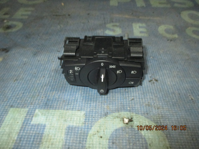 Bloc lumini BMW E90; 6932794