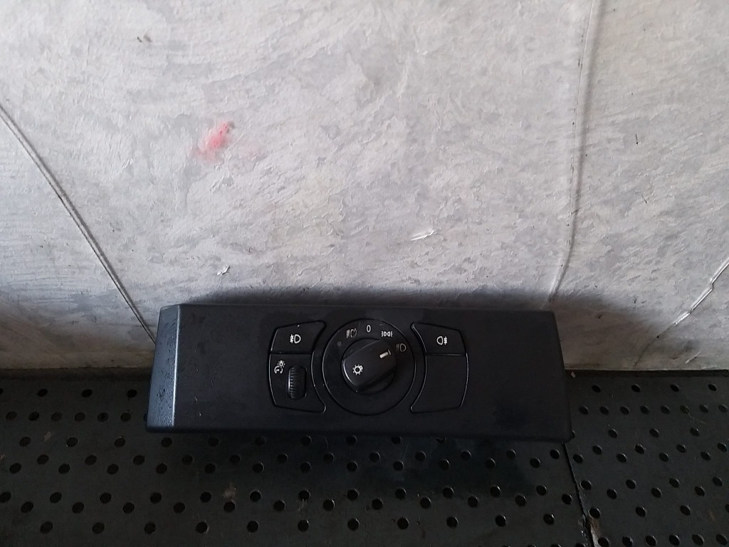 Bloc lumini bmw seria 5 e60 6925287 6925287
