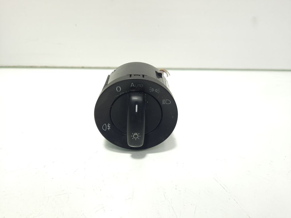 Bloc lumini, cod 1K0941431BK, VW Jetta 3 (1K2) (idi:581694)
