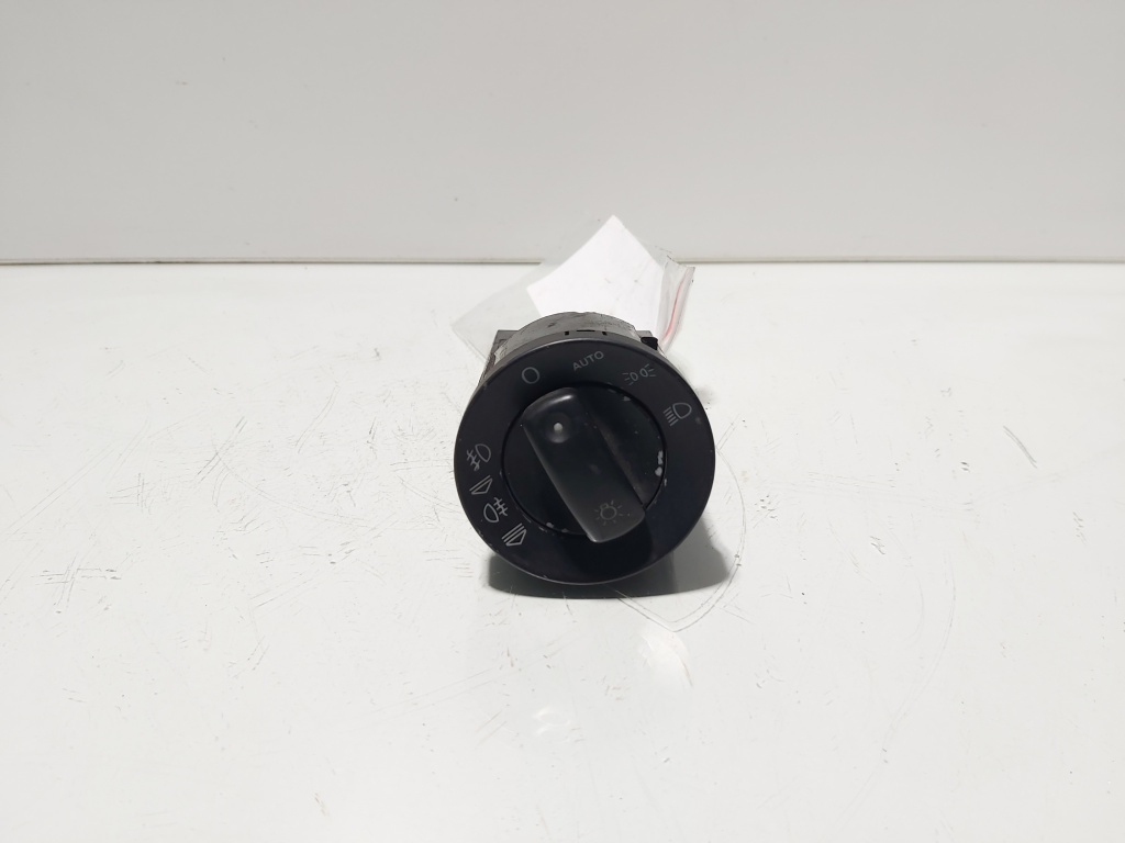 Bloc lumini, cod 8E0941531D, Audi A4 Avant (8ED, B7) (id:679776)