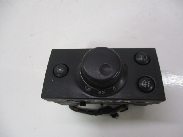 BLOC LUMINI COD 9185891 / LK04060030 OPEL VECTRA C FAB. 2002 – 2009 ⭐⭐⭐⭐⭐