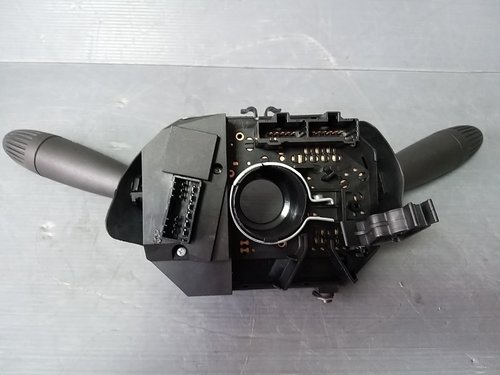 Bloc lumini cu comutator maneta semnalizare fiat punto
