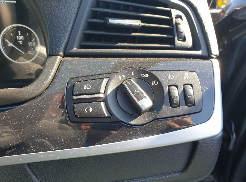 Bloc Lumini cu Functia Auto BMW Seria 5 F10 2009 - 2017 [K3913]