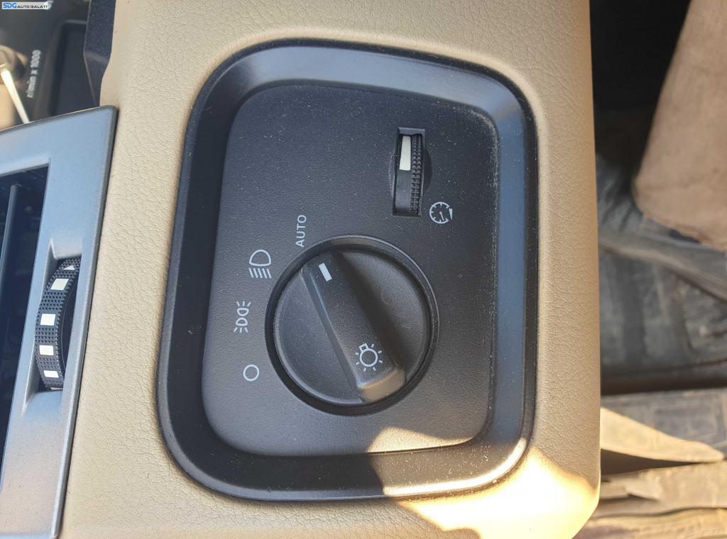 Bloc Lumini cu Functia Auto Land Rover Range Rover Sport L320 2005 - 2009 [K4459]