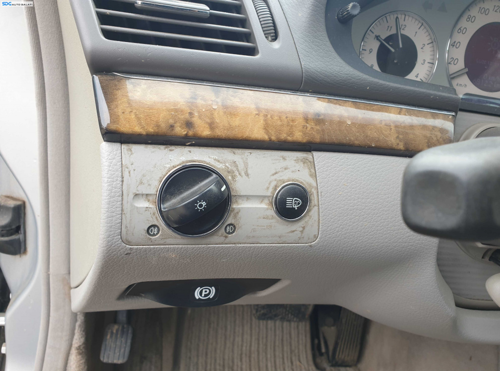 Bloc Lumini cu Functia Auto si Proiectoare Mercedes Clasa E Class W211 2002 - 2009 [K3482]