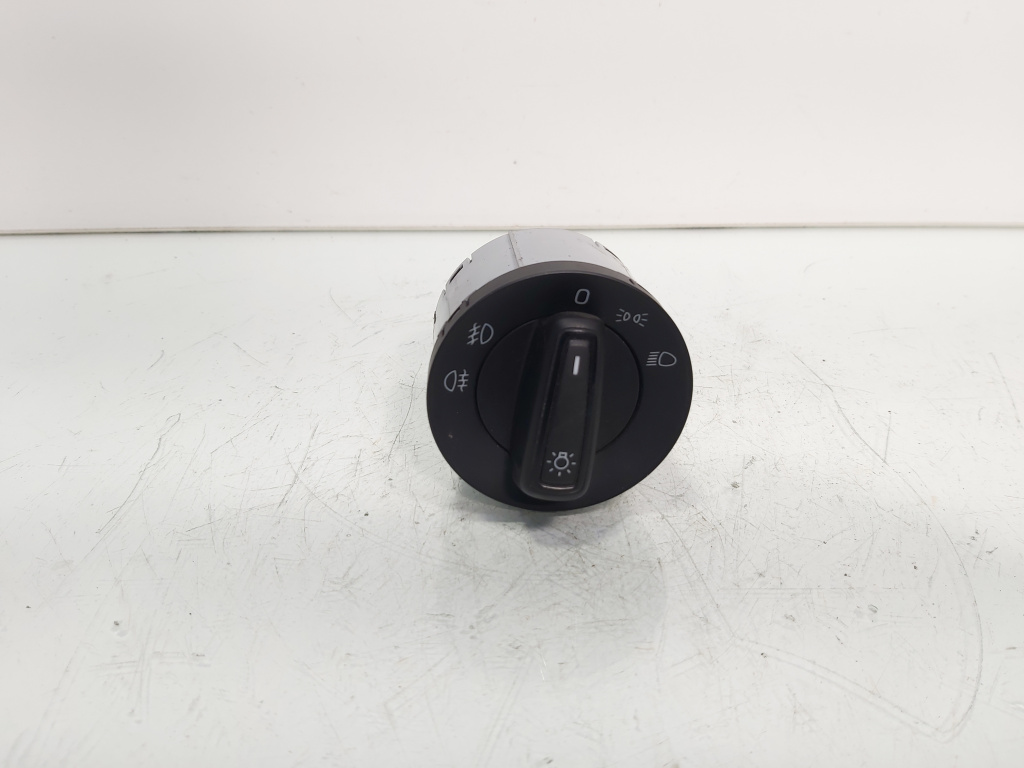 Bloc lumini cu proiectoare, cod 5E0941431F, Skoda Octavia 3 (5E3) (id:687454)