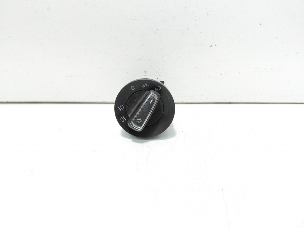 Bloc lumini cu proiectoare, cod 5E0941431M, Skoda Rapid (NH3) (id:706390)