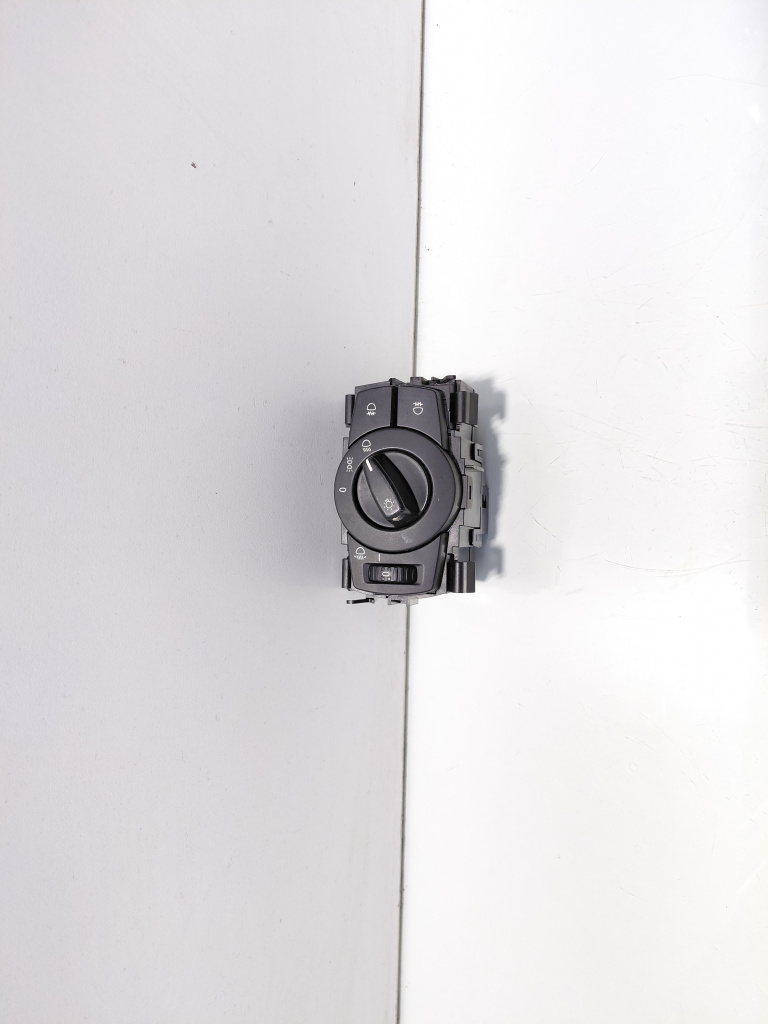 Bloc lumini cu proiectoare, cod 6932794, Bmw 3 (E90) (id:696209)