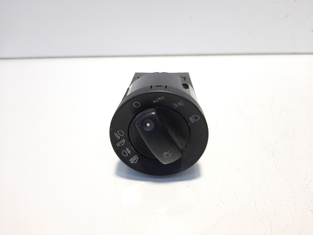 Bloc lumini cu proiectoare si functie auto, cod 8E0941531D, Audi A4 Avant (8ED, B7) (id:549265)