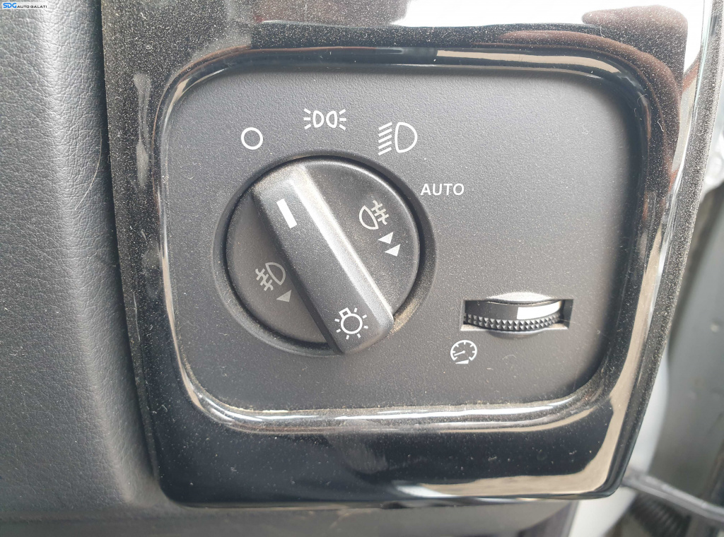 Bloc Lumini cu Proiectoare si Functie Auto Land Rover Discovery 3 L319 2004 - 2009 [K5383]