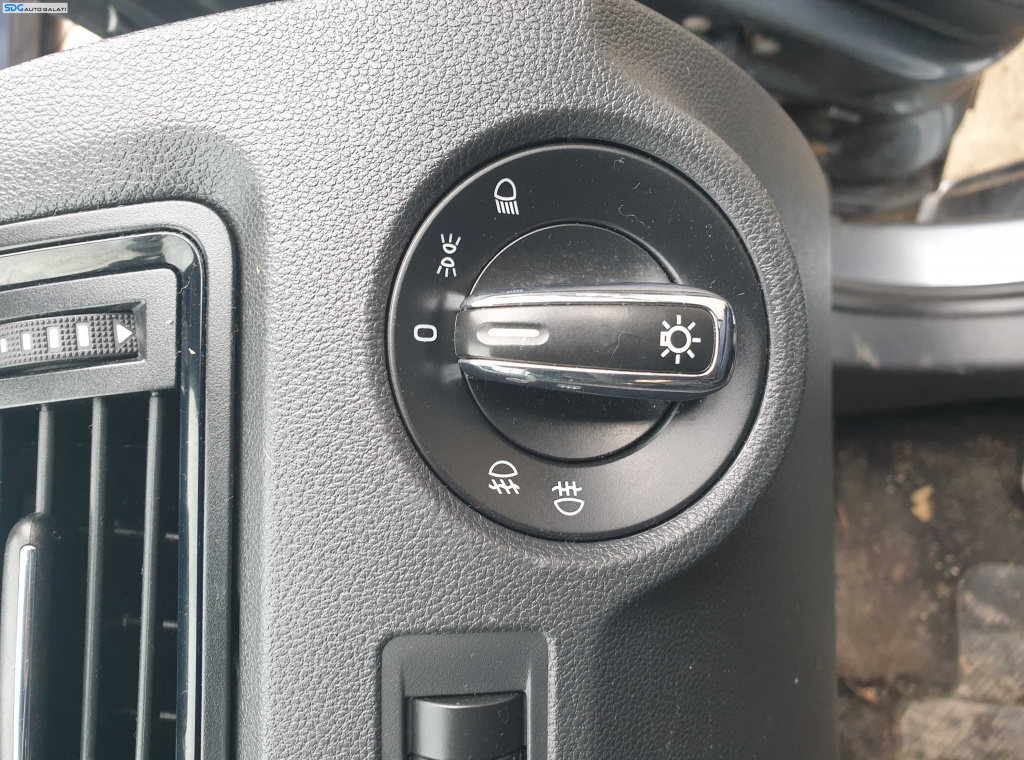 Bloc Lumini cu Proiectoare Skoda Rapid 2012 - 2017 [K3802]