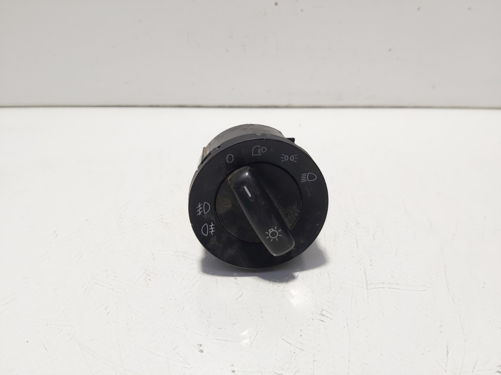 Bloc lumini cu proiectoare, Vw Passat Variant (3C5) (id:629014)