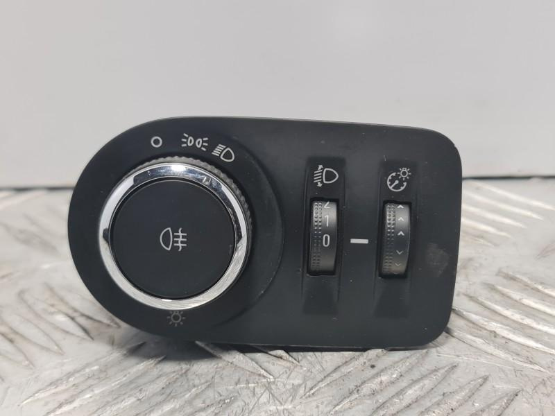 Bloc lumini far Opel Adam 2012-2019 13294814