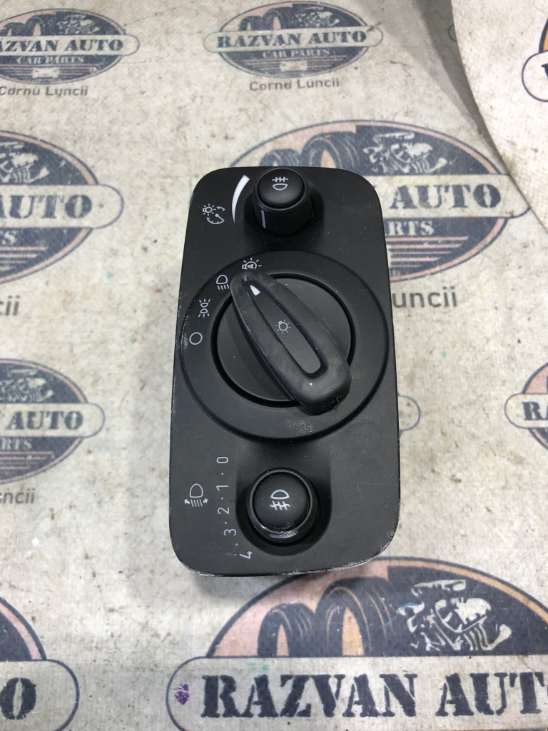 Bloc lumini Ford Ecosport 2015, C1BT13A024AB