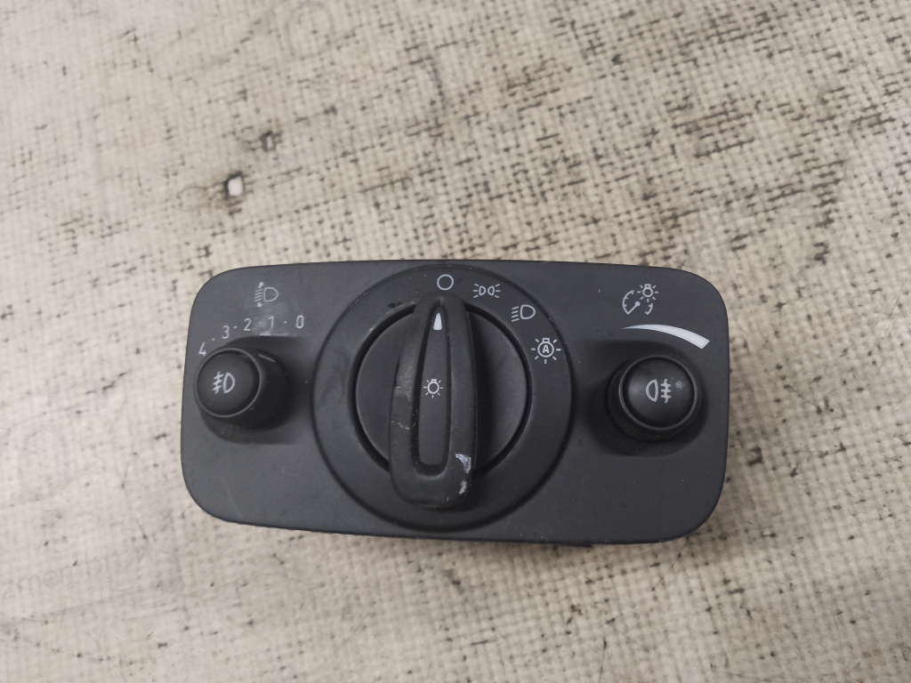 Bloc lumini Ford Ecosport 2018, C1BT13A024AB