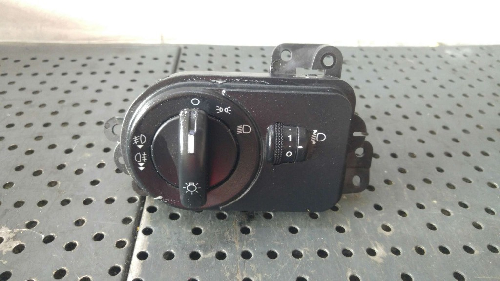 Bloc lumini ford fiesta 5 jh jd 2s6t13a024cb