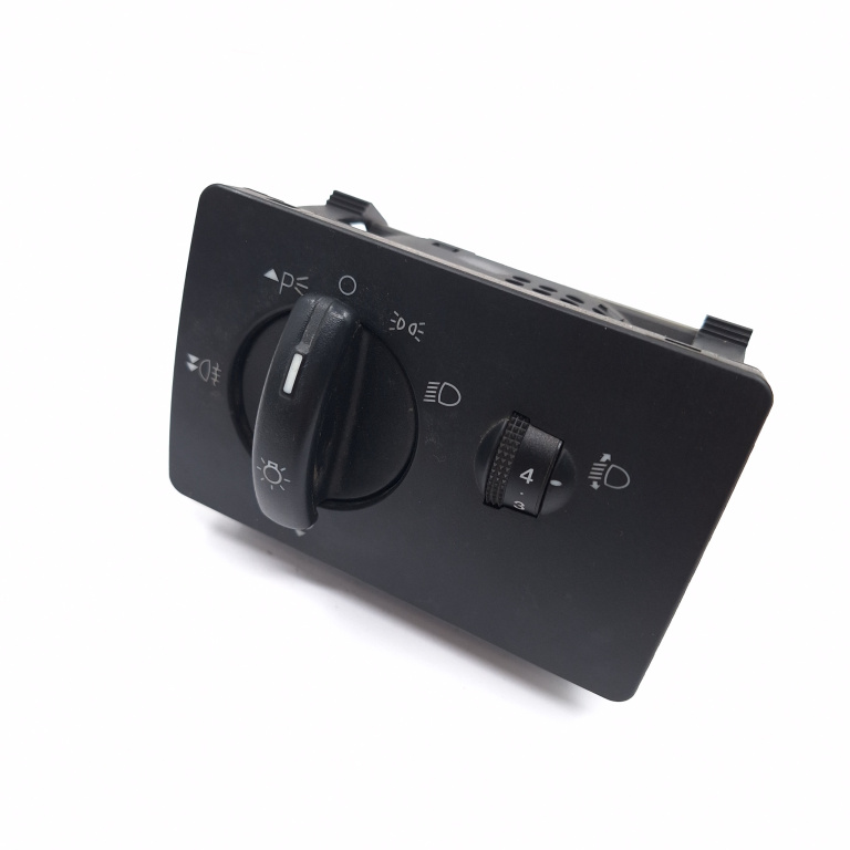 Bloc Lumini Ford Focus Mk 2 2005-2010 1.6 Tdci G8Db Motorina 4M5T13A024La, 4M5T-13A024-La, 4059715060803A1, 13A024La Gogma