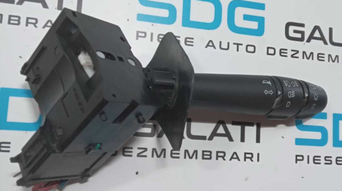 Bloc Lumini Maneta Semnalizare Faza Lunga Scurta Claxon Dacia Logan 1 2005 - 2012 Cod 19LA04 [2557]