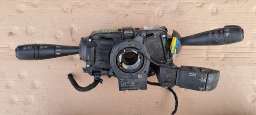 Bloc lumini Maneta semnalizare / Stergatoare Renault Megane 2 berlina 2004 2005 2006 2007