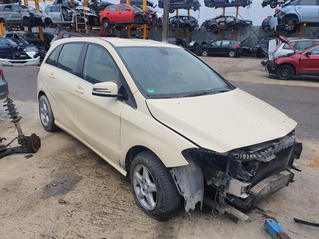 Bloc lumini Mercedes B-Class W246 2014 hatchback 1.8 cdi