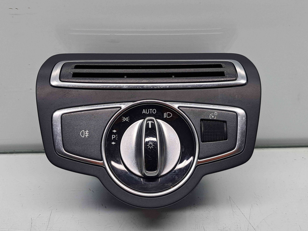 Bloc lumini Mercedes Clasa C Combi (S205) [Fabr 2015-prezent] A2059066500