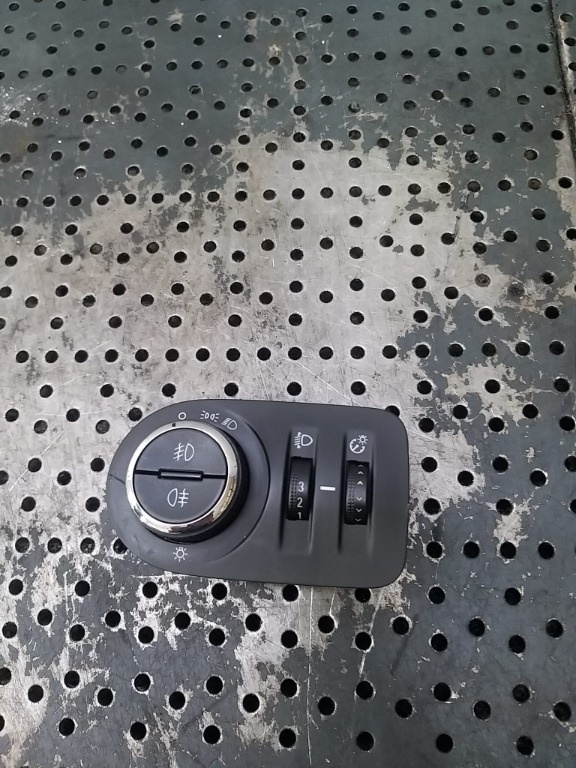 Bloc lumini opel corsa e 13470445