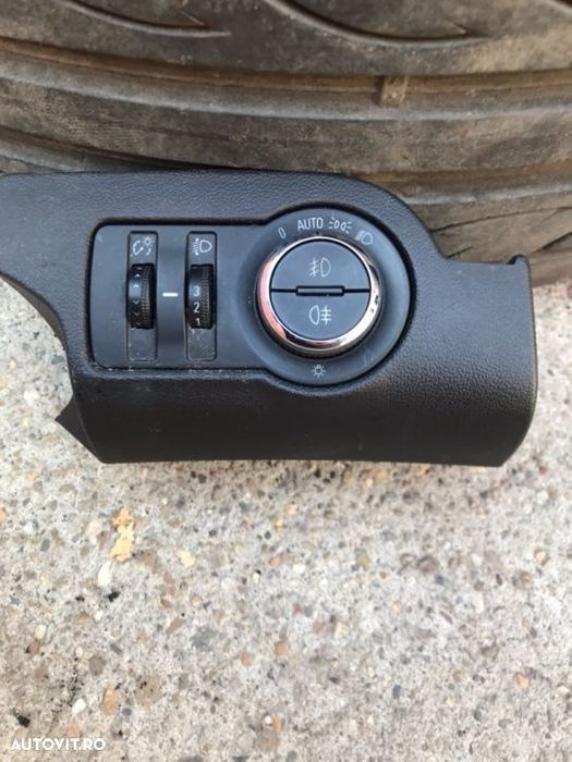Bloc lumini Opel Insignia.