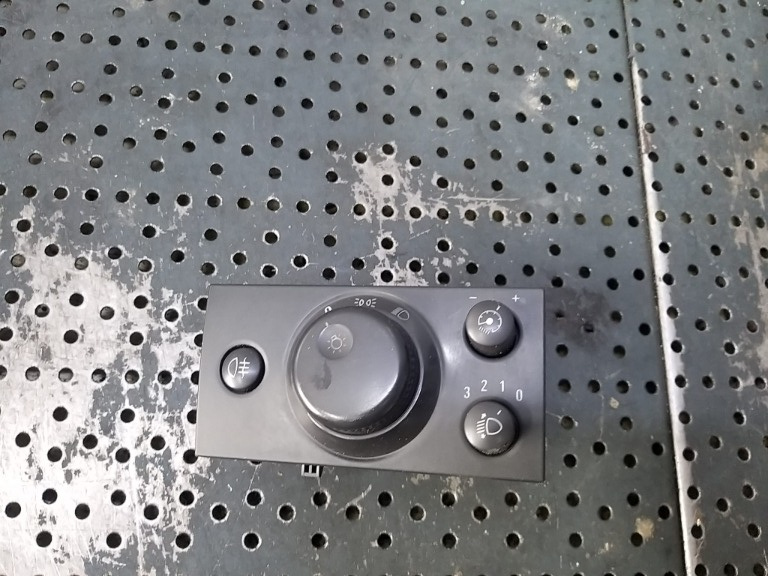 Bloc lumini opel meriva a x03 93394756 lk04061015