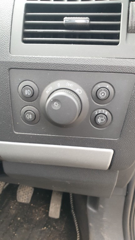 Bloc lumini Opel Zafira B 2011 Hatchback 1.7