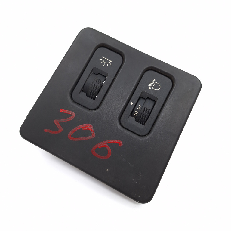 Bloc Lumini Peugeot 306 1993 - 2002 9613023477