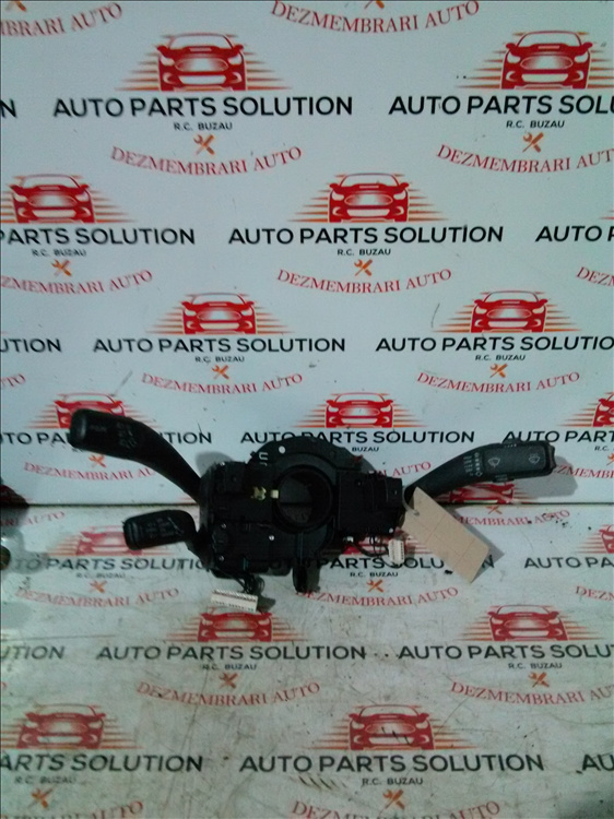 Bloc lumini plus stergator AUDI A4 B8 2.0 TDI an fabr. 2011