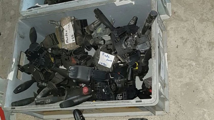 Bloc lumini si semnalizare pret 100 ron