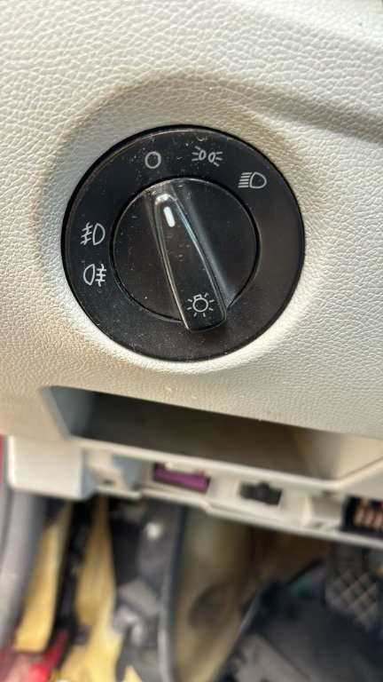 Bloc lumini Skoda Fabia 2 1.4 16v an 2009 cod bk7 1uo 941 531 d