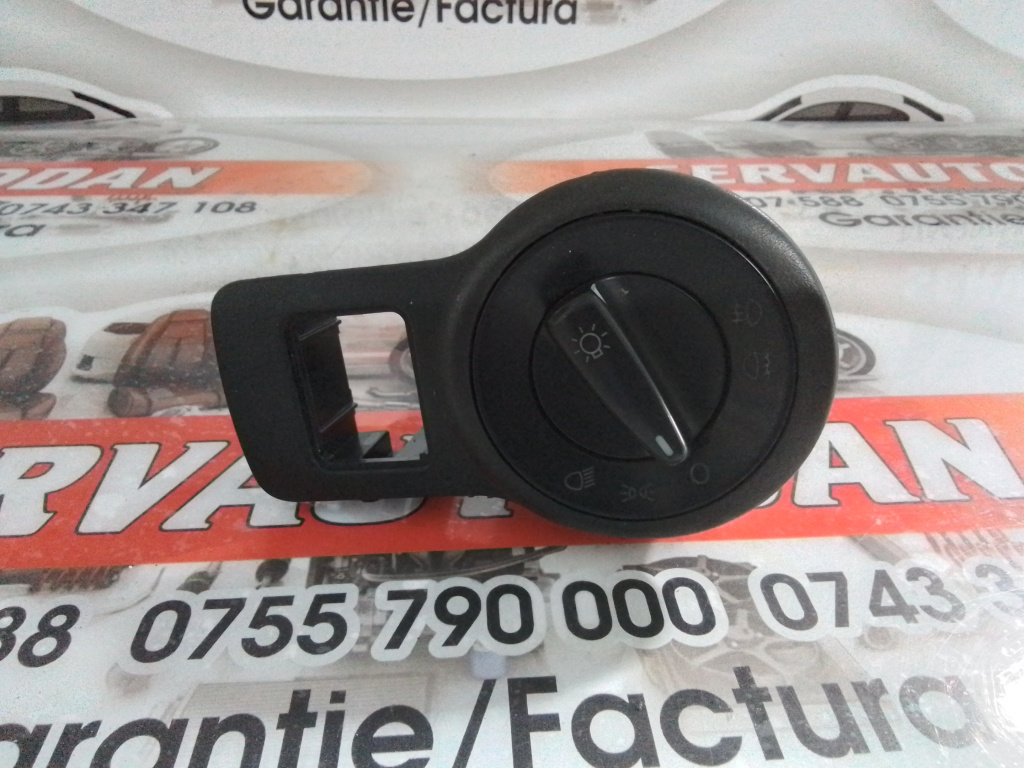 Bloc lumini Skoda Octavia (1996-2010) 1.9 Motorina 2004, 1U0941531D
